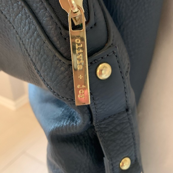 Olivia + Joy hobo bag - Picture 6 of 9